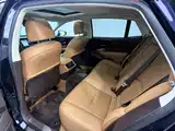 Фото 10 - Lexus LS