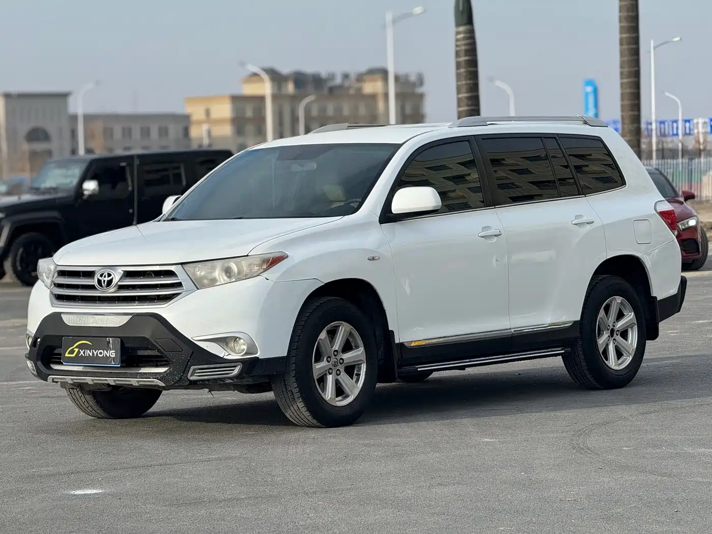 Toyota Highlander 2012 3.5L 4WD 7-Seater Elite Edition фото 2