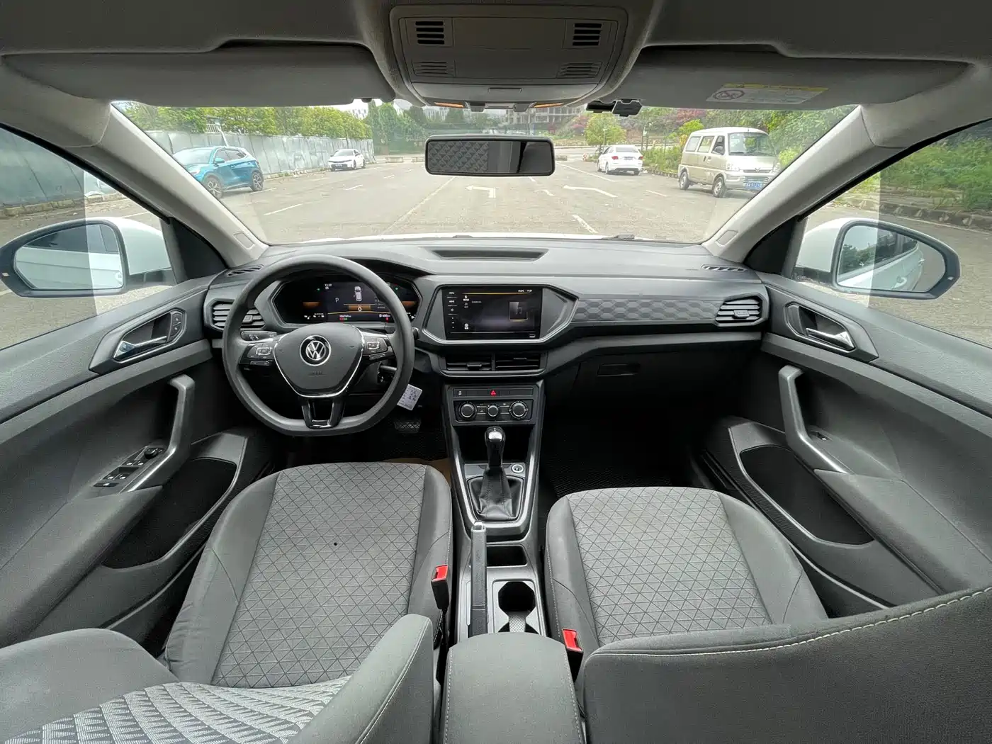 VOLKSWAGEN TU KAI