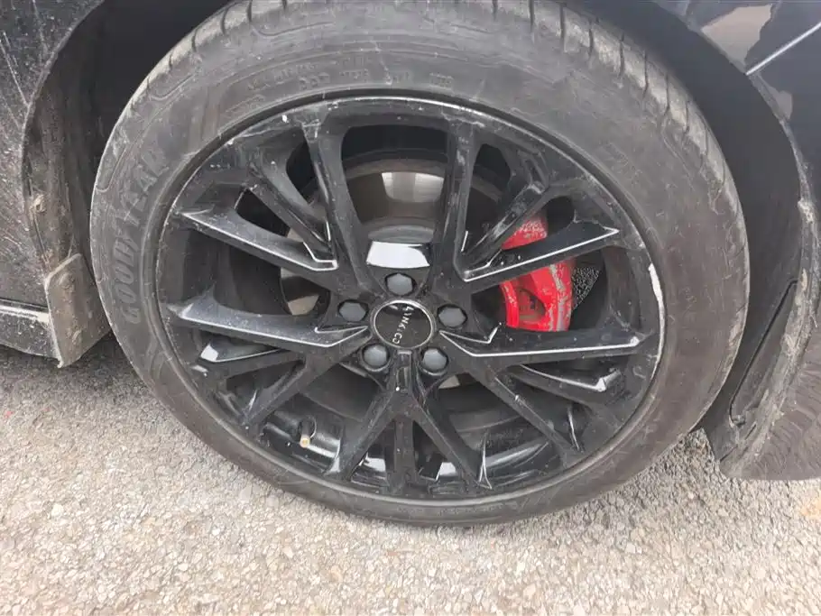 Lynk & Co 03 2018 1.5TD DCT Sport (China V) фото 6