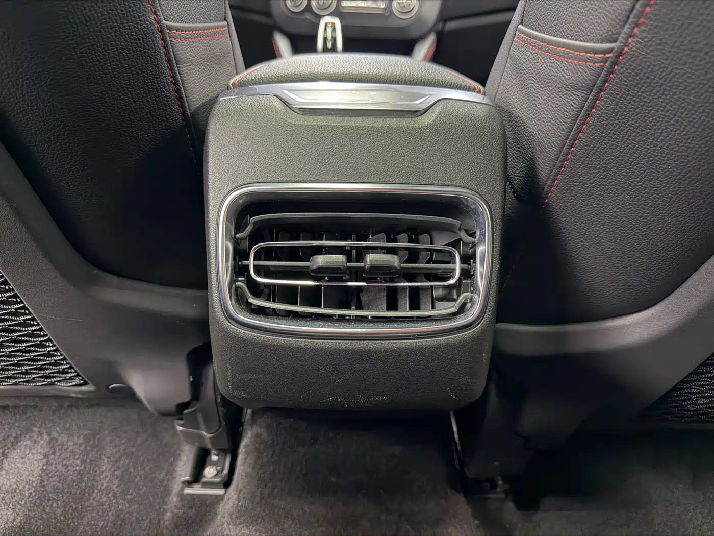 Lynk & Co 03 2019 2.0TD Auto Power Pro Version фото 19