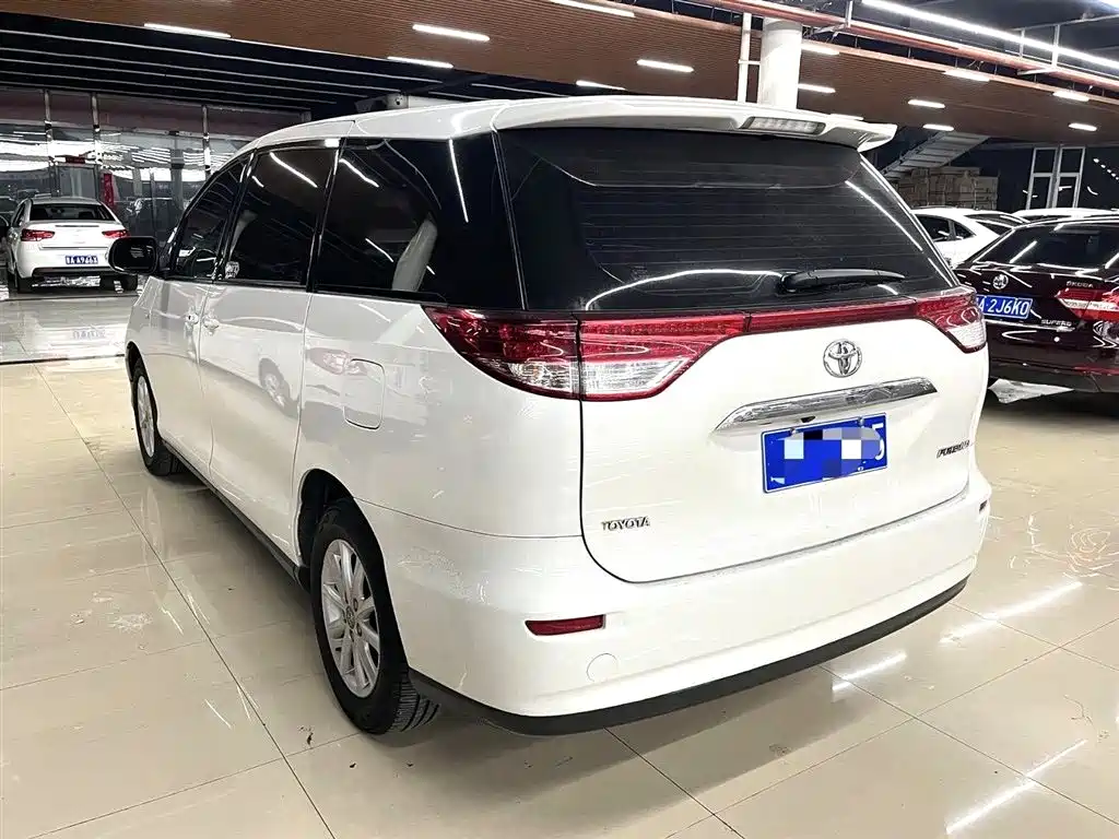 Toyota Previa 2012 2.4L 7-Seater Standard Edition фото 7