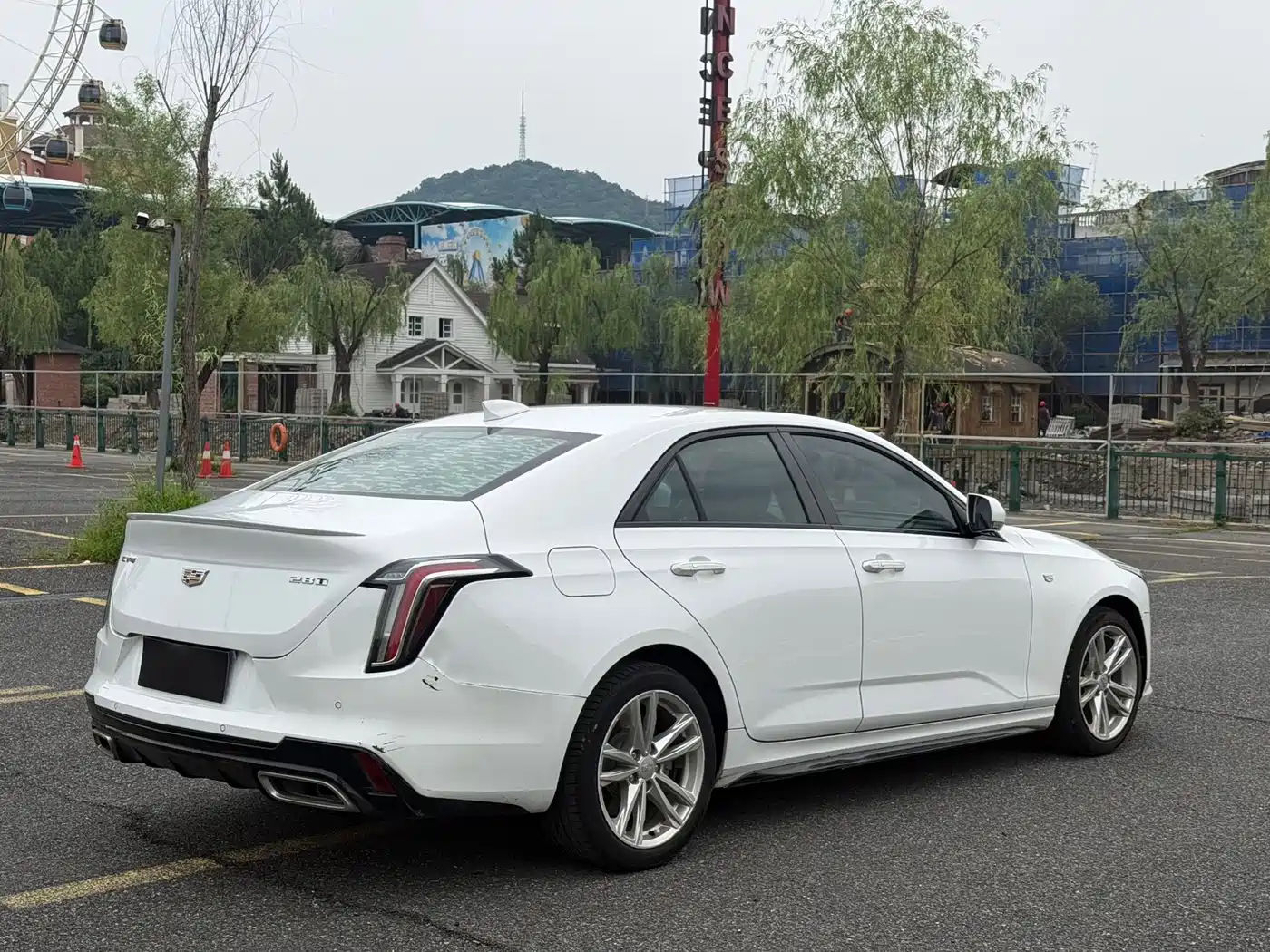 CADILLAC CT4