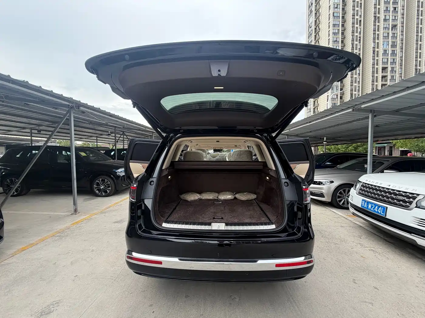 AITO Wenjie AITO M9 2026