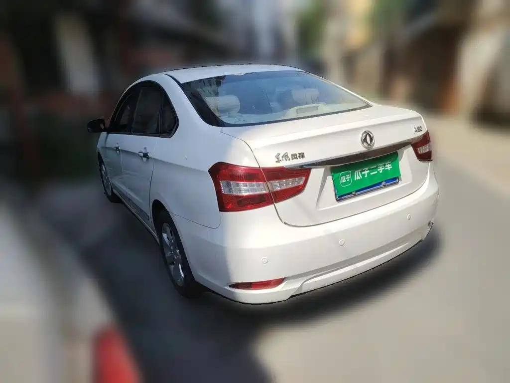 Dongfeng Aeolus Dongfeng Fengshen A60 2015 2014 1.6L Manual Luxury