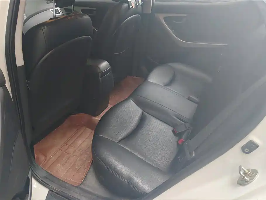 Hyundai Langdong 2016 1.6L Manual Fashion Model фото 11