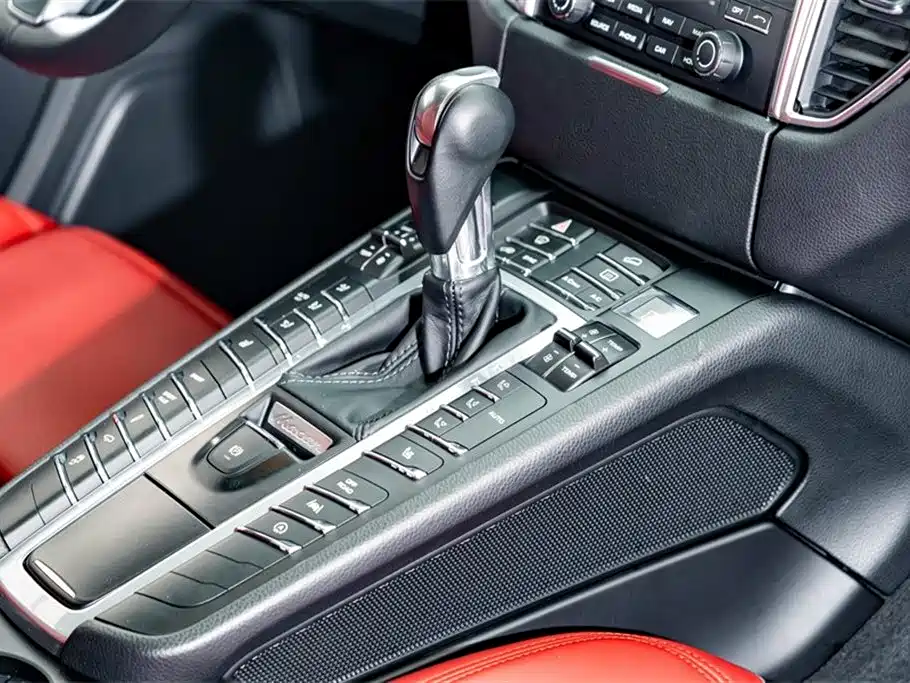Porsche Macan 2017 Macan S 3.0T фото 17