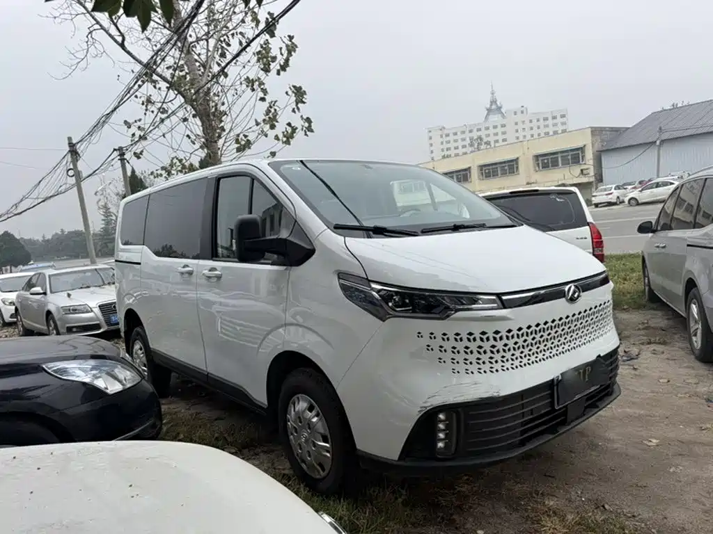 صورة 6 - Maxus Xintu V70
