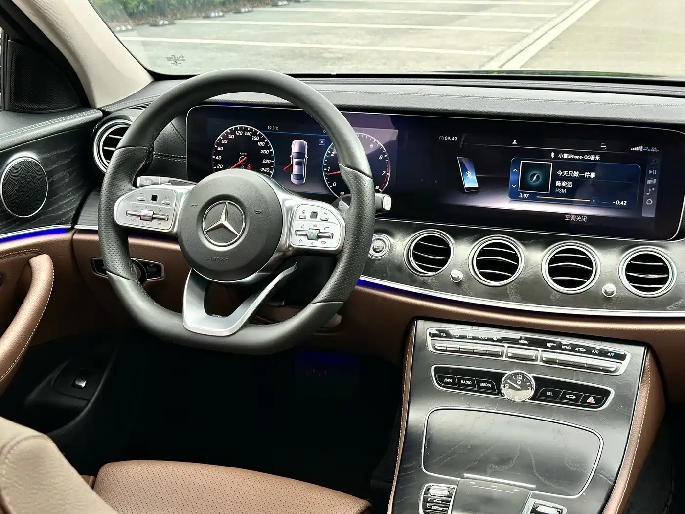 Mercedes-Benz E-Class 2019 E 200 L Sport фото 13