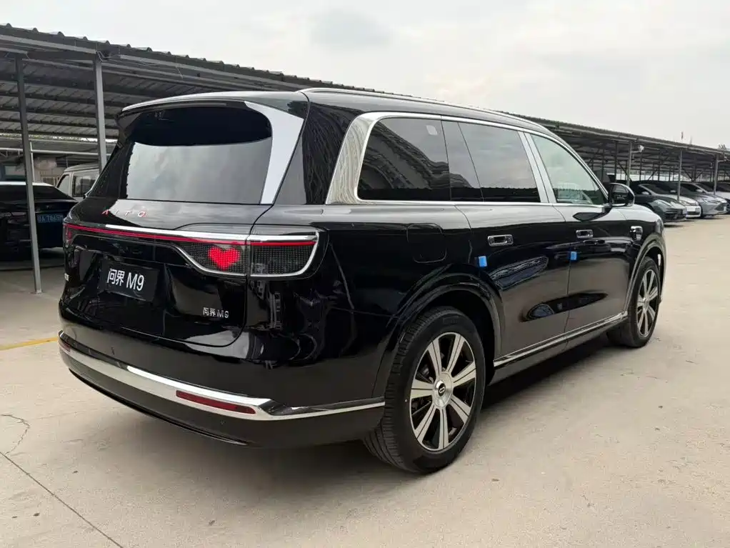 AITO Wenjie AITO M9 2026