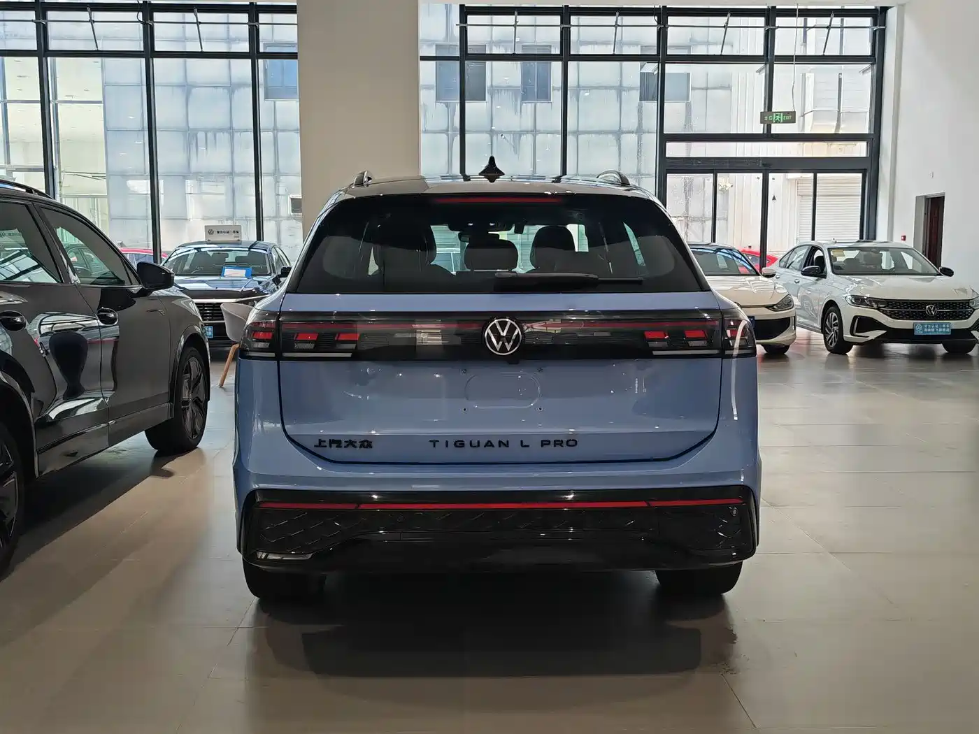 Volkswagen Tiguan L 2024 PRO 330TSI 2WD R-Line Smart Edition фото 7