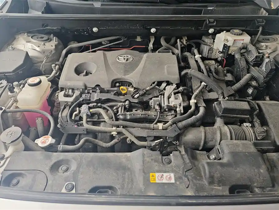 Toyota Wildlander 2022 Hybrid 2.5L E-CVT FWD Leading Edition фото 10