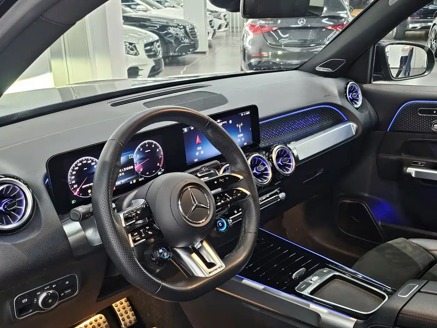 Mercedes-Benz GLB, миниатюра 6
