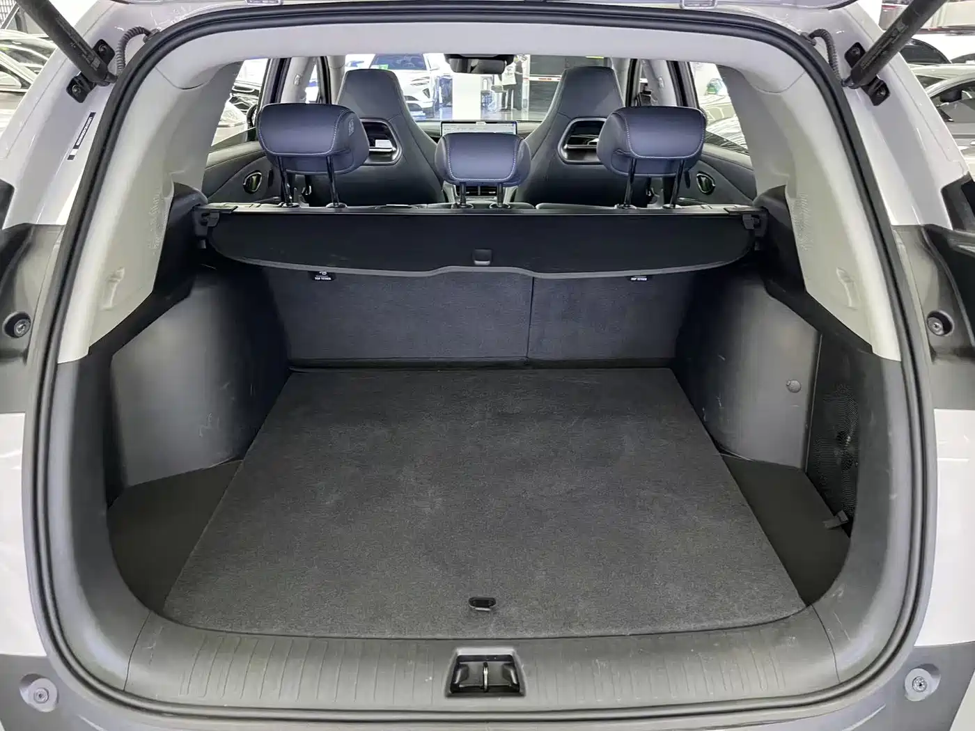 BYD Hai Shi 07 DM-i 2025 150 Pilot+ Edition фото 10