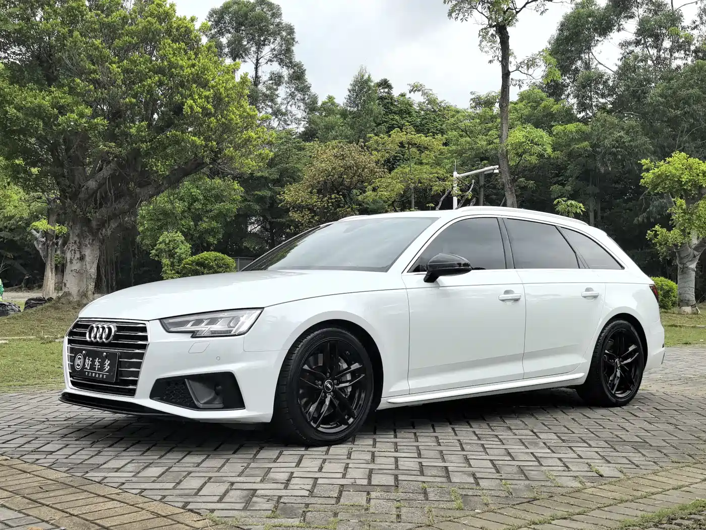  Audi Audi A4 (Import) 2020 Avant Pioneer 40 TFSI Luxury Sport