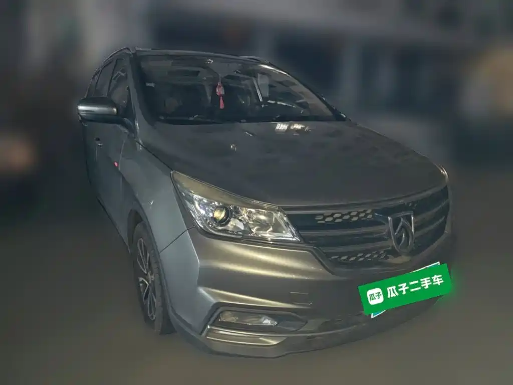 Фото 4 - Baojun 730