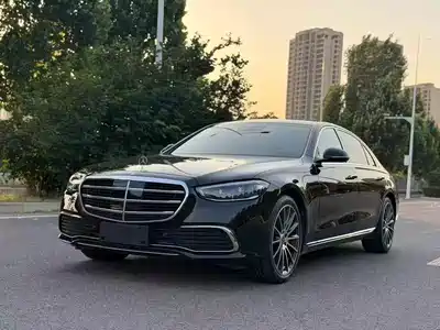 Mercedes-Benz S
