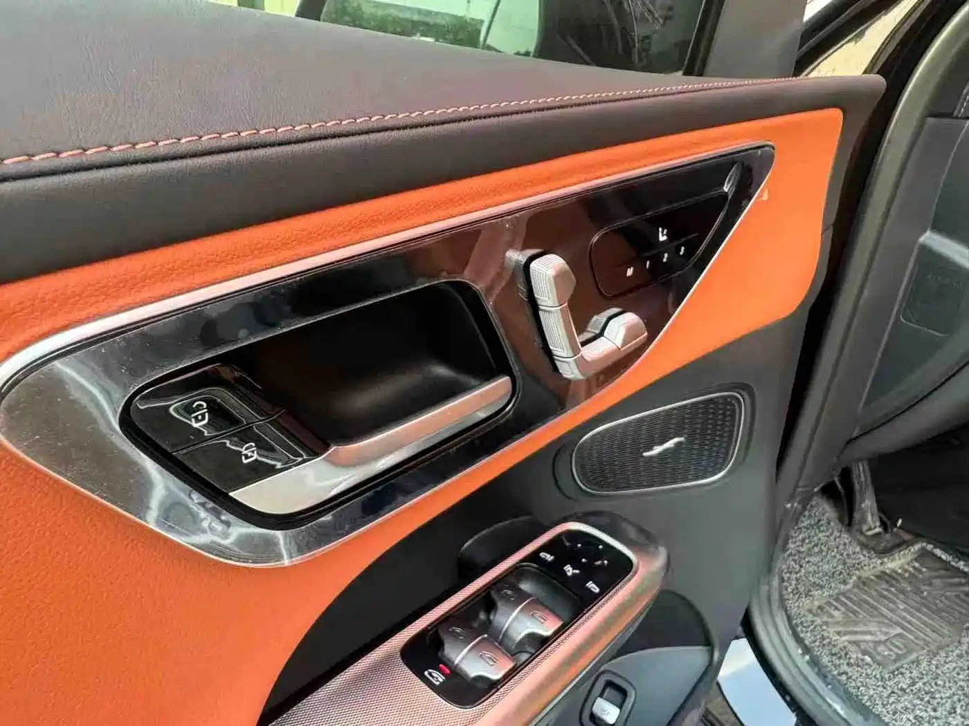 Mercedes-Benz GLC 2026 2025 GLC 300 L 4MATIC Dynamic 5-seater