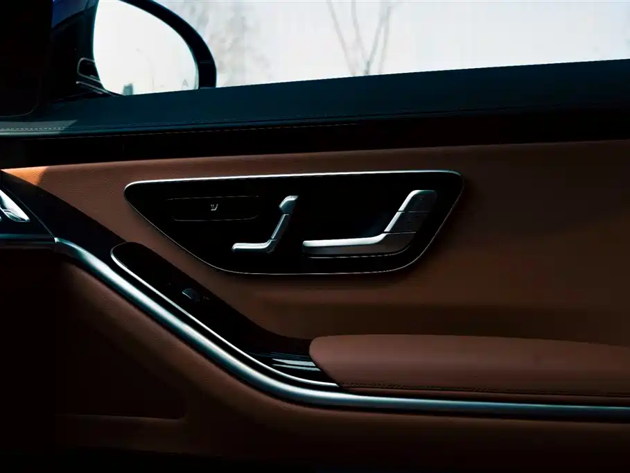 Mercedes-Benz S-Class 2024 S 400 L Business Edition фото 10
