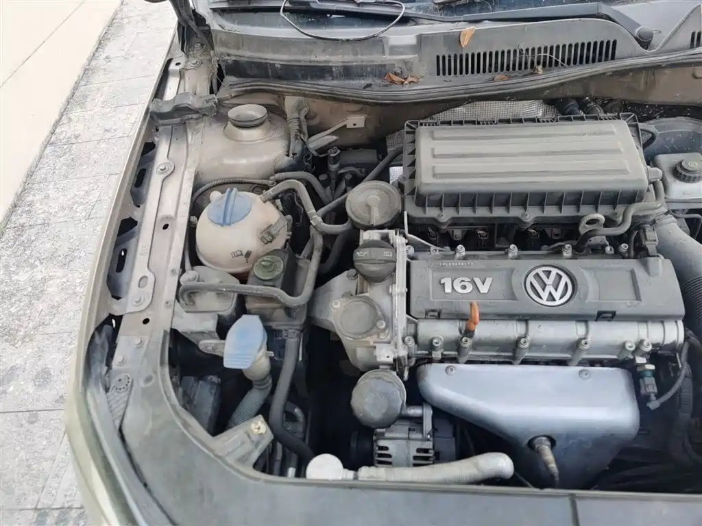 Volkswagen Bora 2014 1.6L Automatic Comfort Edition фото 20