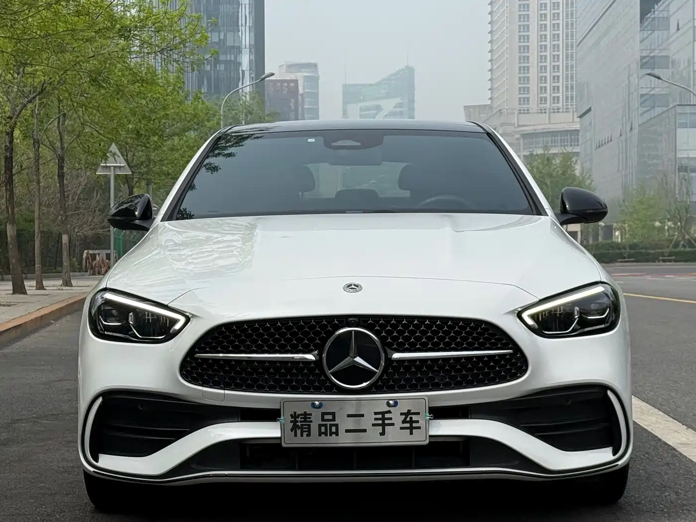 Mercedes-Benz C-Class 2023 Facelift C 260 L Night Sport Edition фото 2