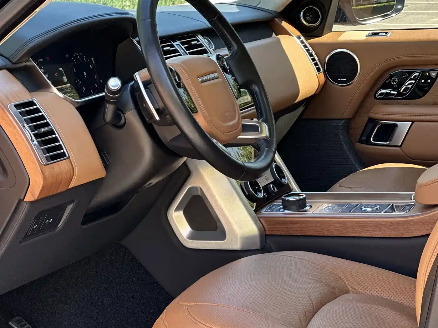 Фото 8 - Land Rover Range Rover