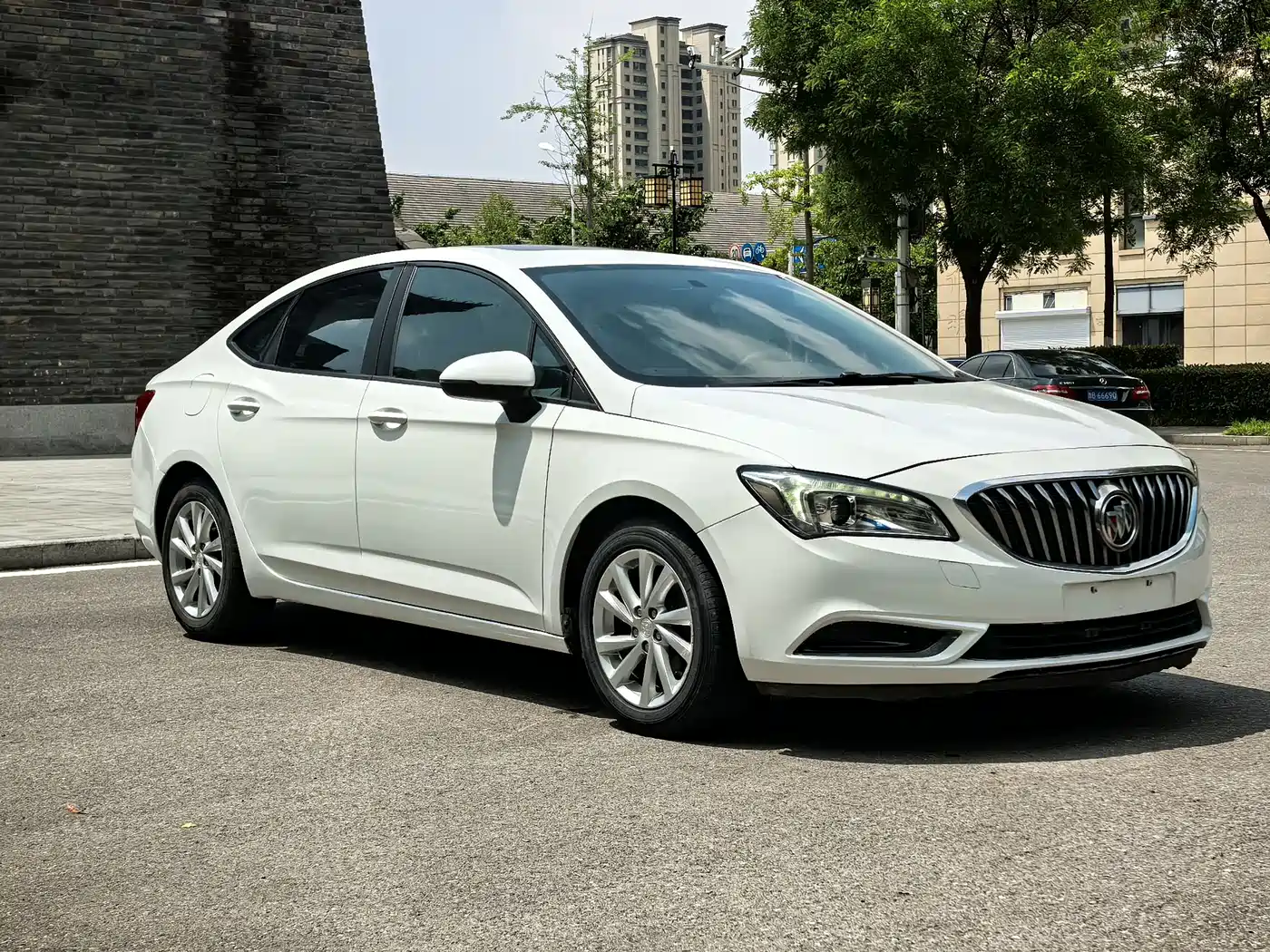 Buick Verano 2015 Sedan 15S Automatic Progressive фото 3