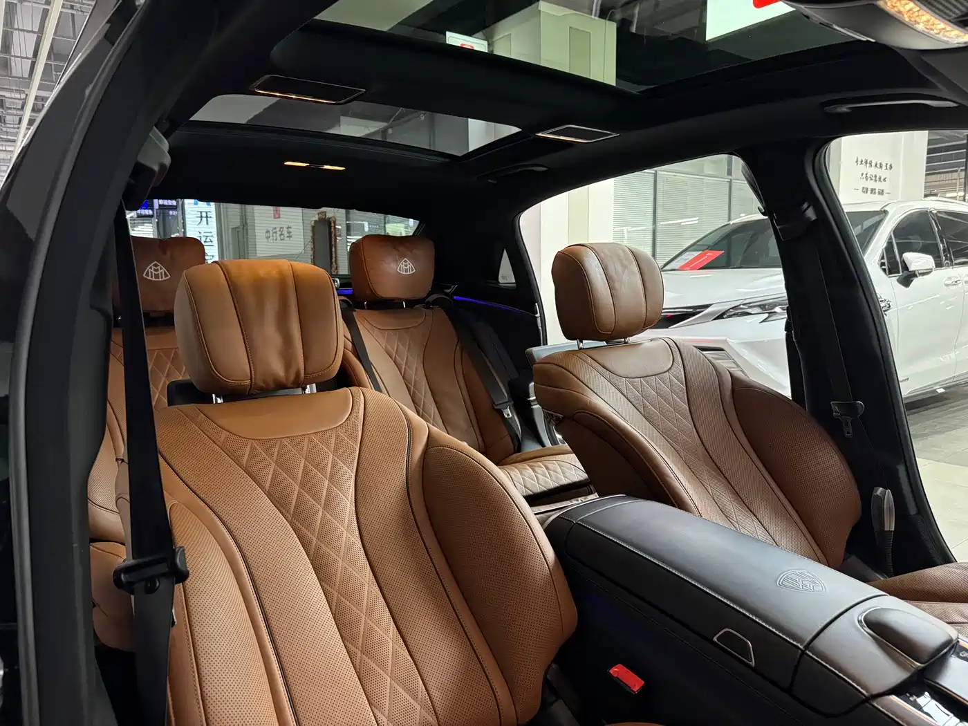 Mercedes-Benz Maybach S-Class 2020 S 450 4MATIC Collector's Edition фото 17