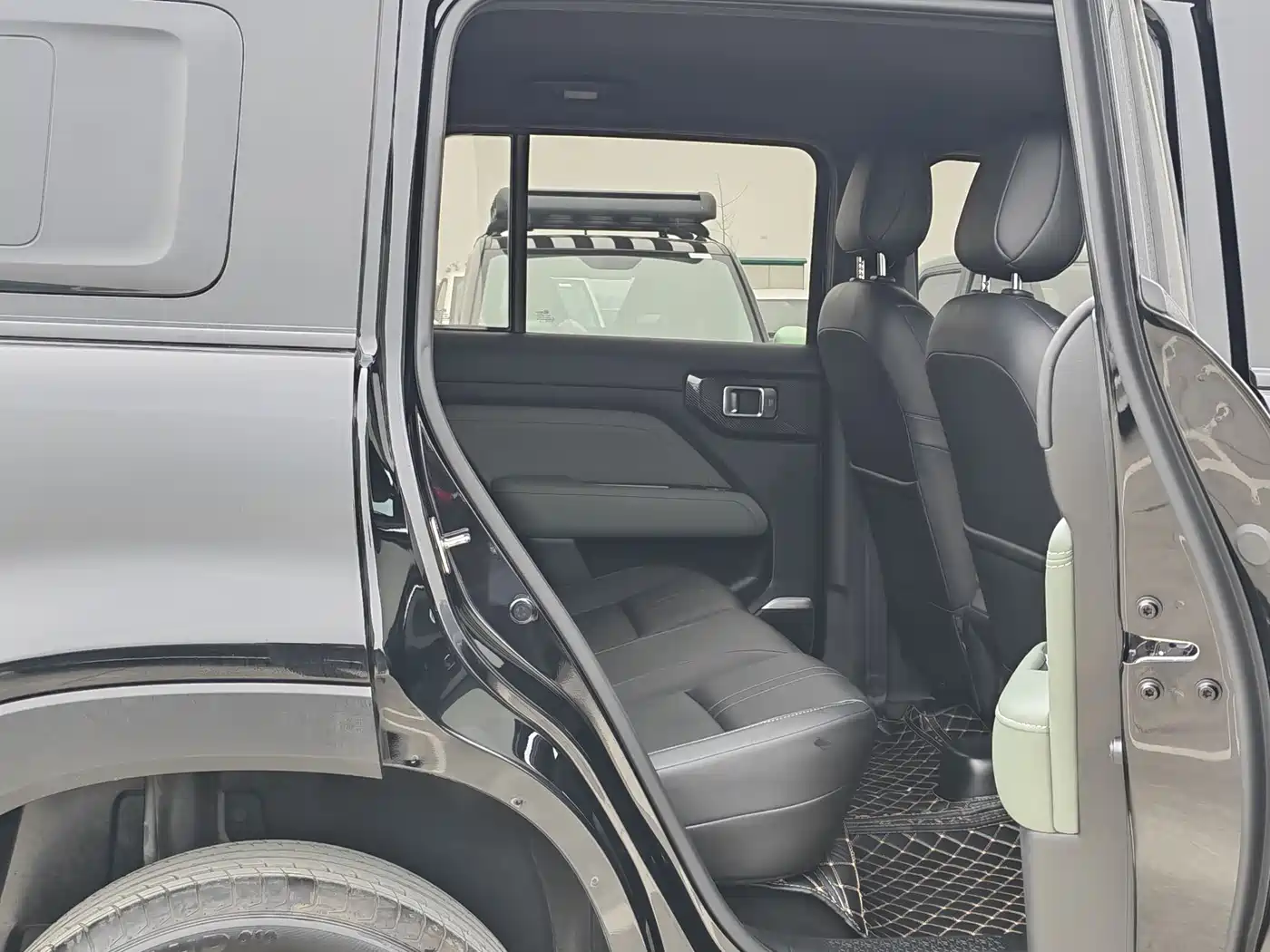 BAOJUN YUE ALSO PLUS