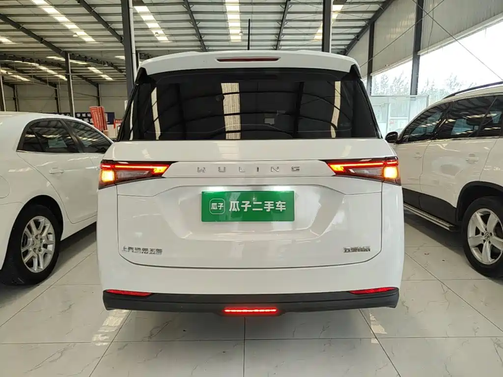 Wuling Motors Wuling Jiachen 2024 2022 1.5L Manual Joy Elite