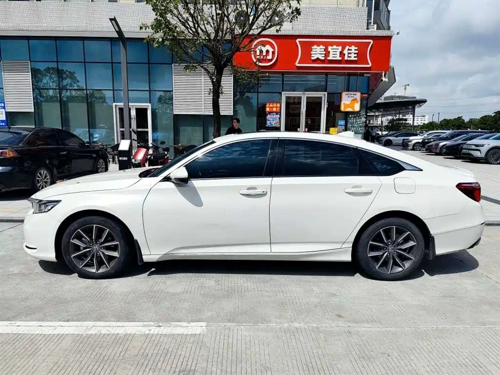 Honda Inspire 2023 2022 260TURBO Deluxe Edition