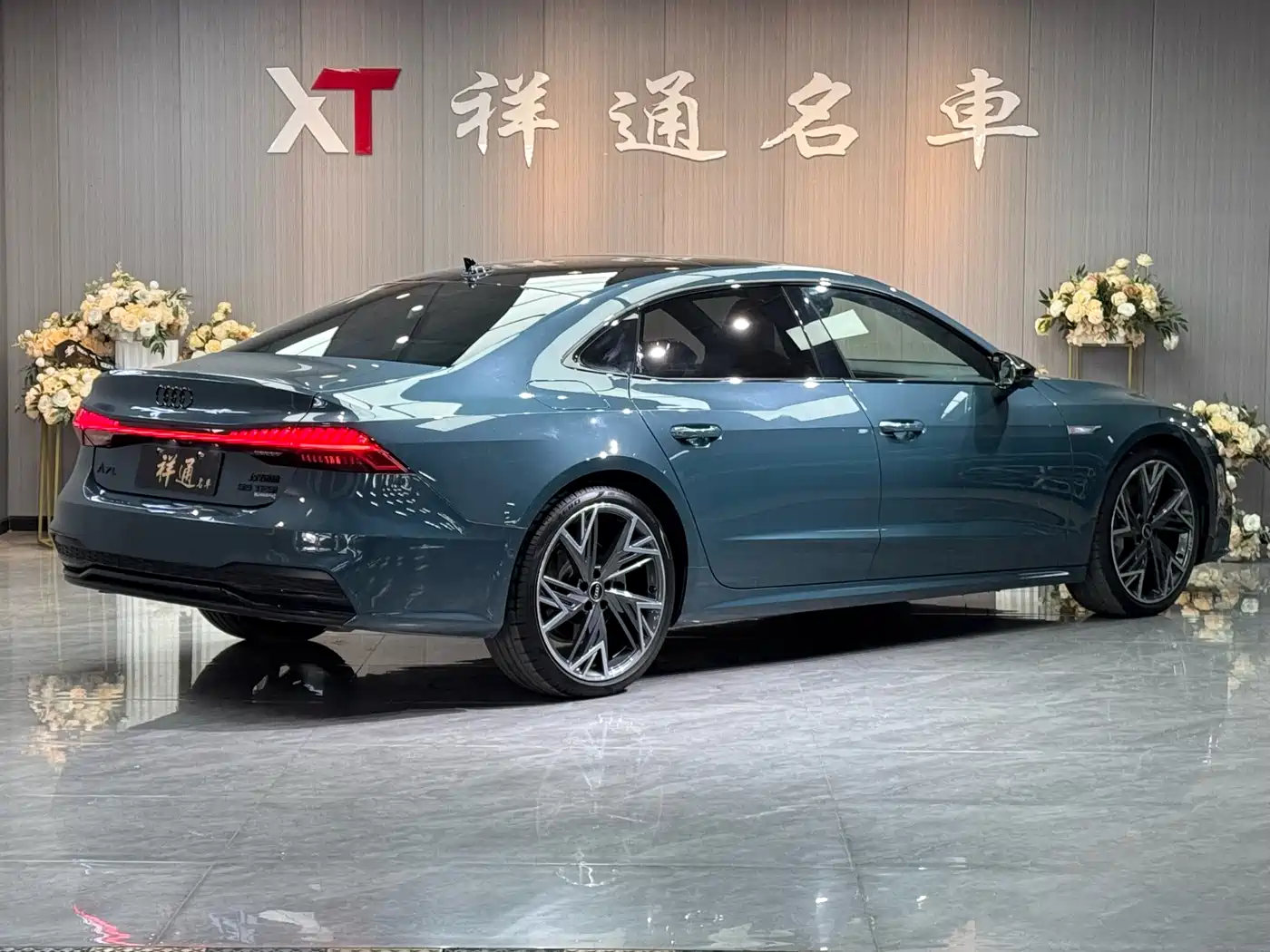 Audi A7L 2022 55 TFSI quattro S-line edition one Pioneer Edition фото 24