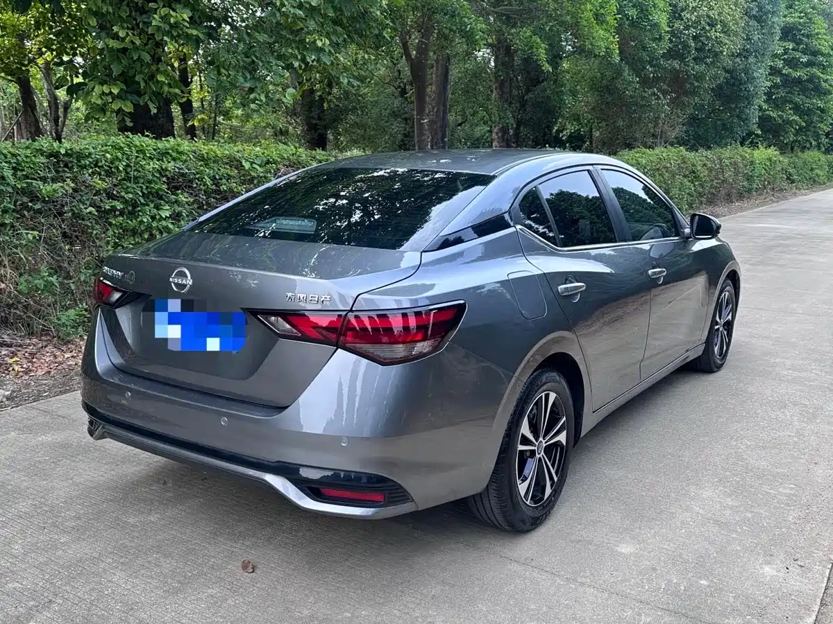 Nissan SYLPHY, миниатюра 7
