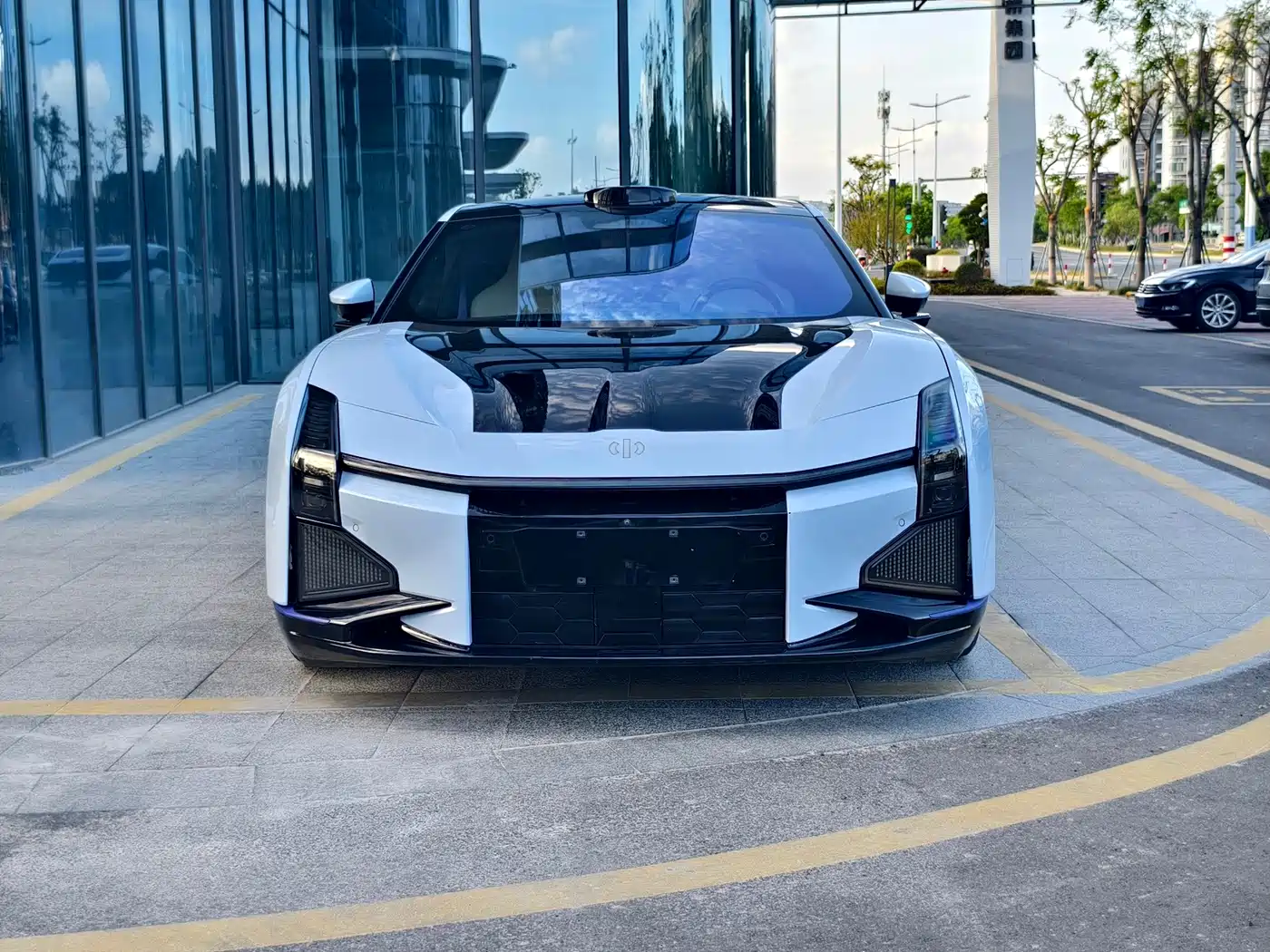 HiPhi Z 2022 2023 4-Seater Edition