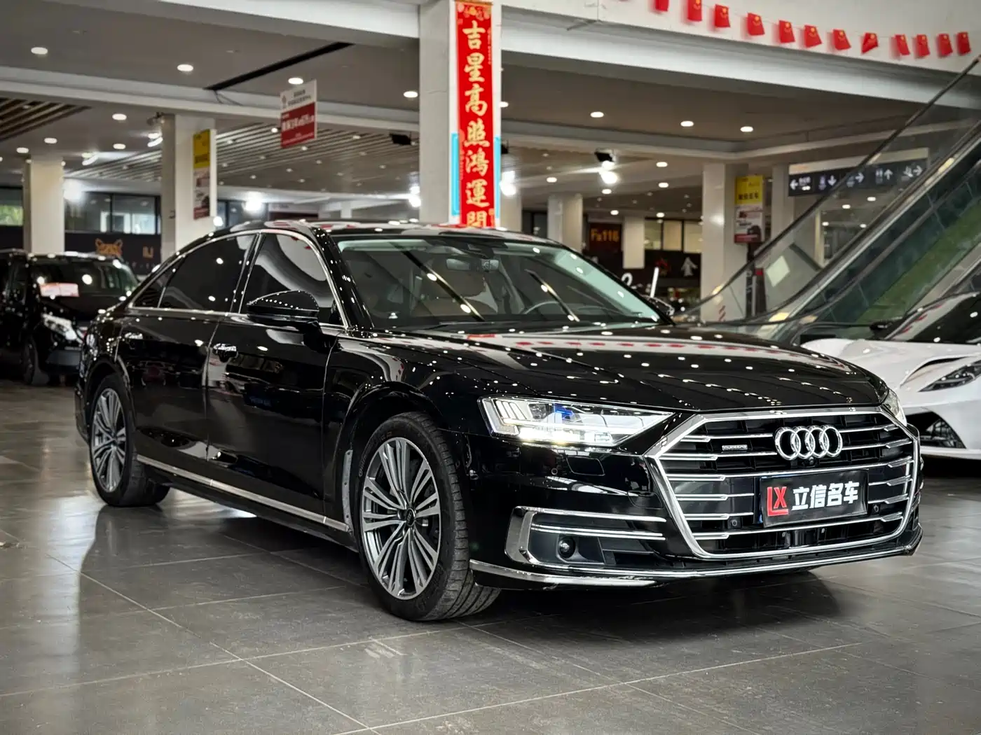 Audi A8 2021 A8L 55 TFSI quattro Premium фото 3