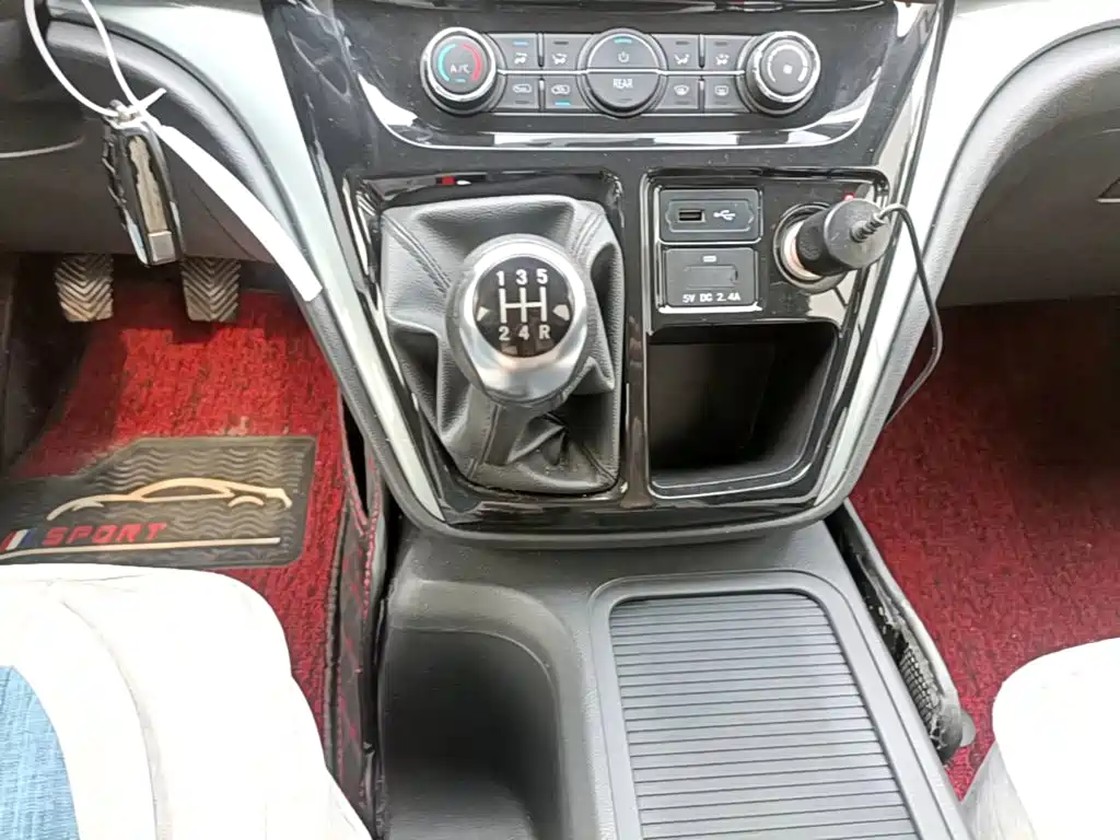 صورة 14 - JAC Refine M3