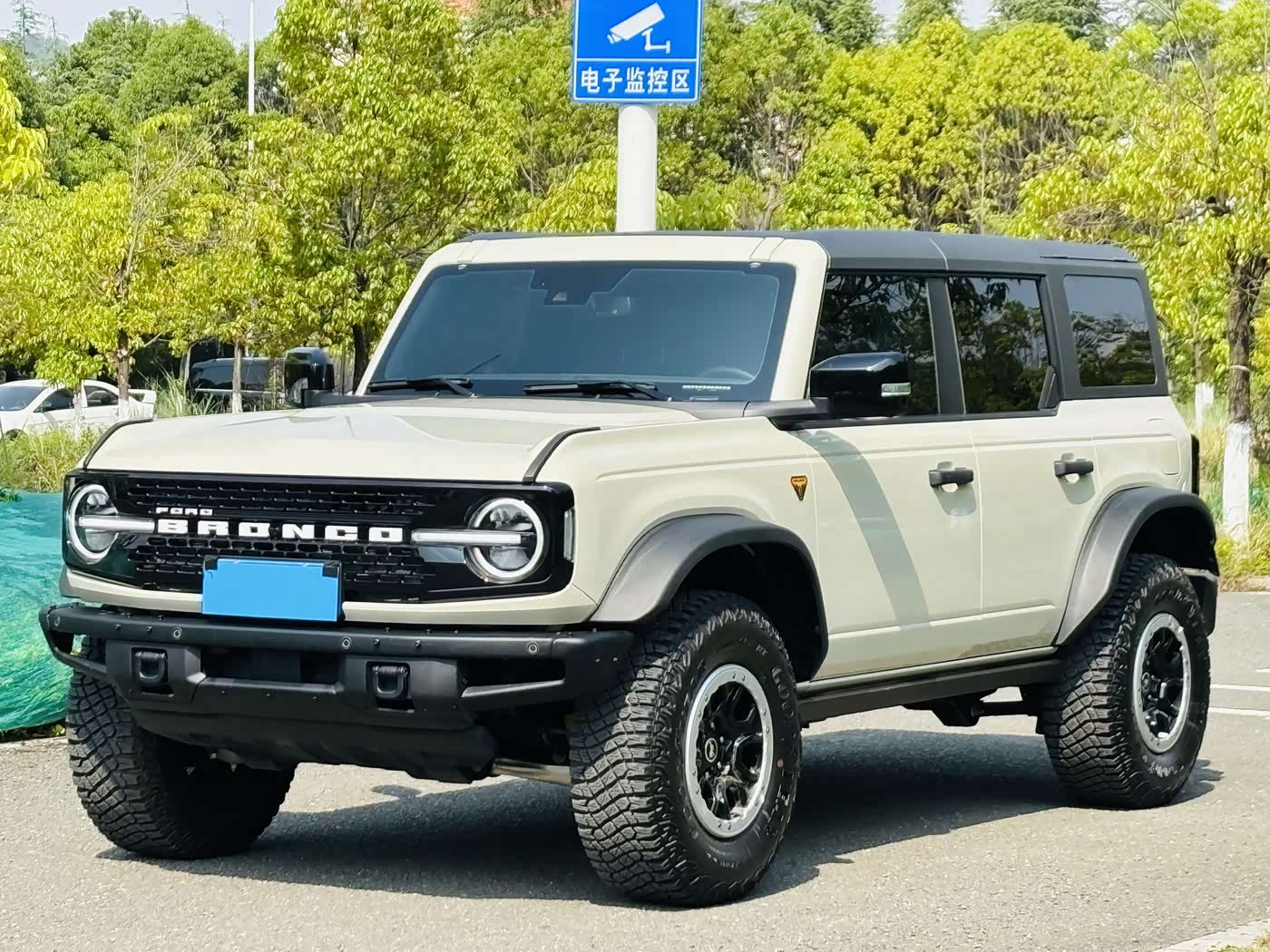 Ford Bronco