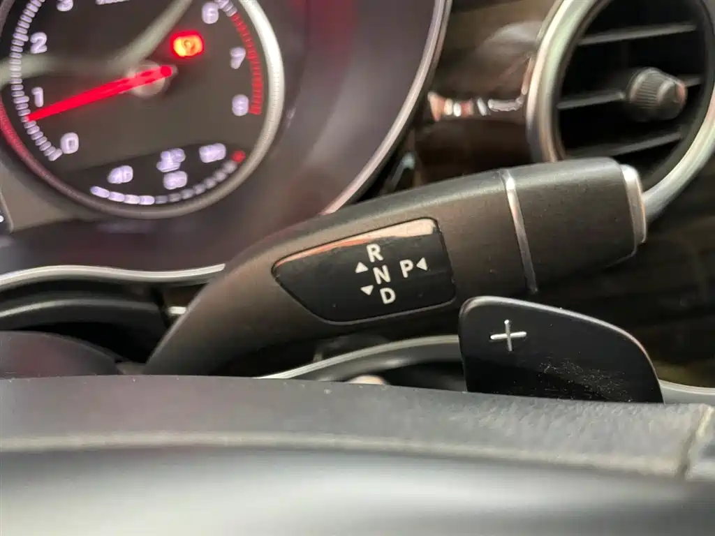 Mercedes-Benz V-Class 2017 Model V 260 Pilot Edition фото 20