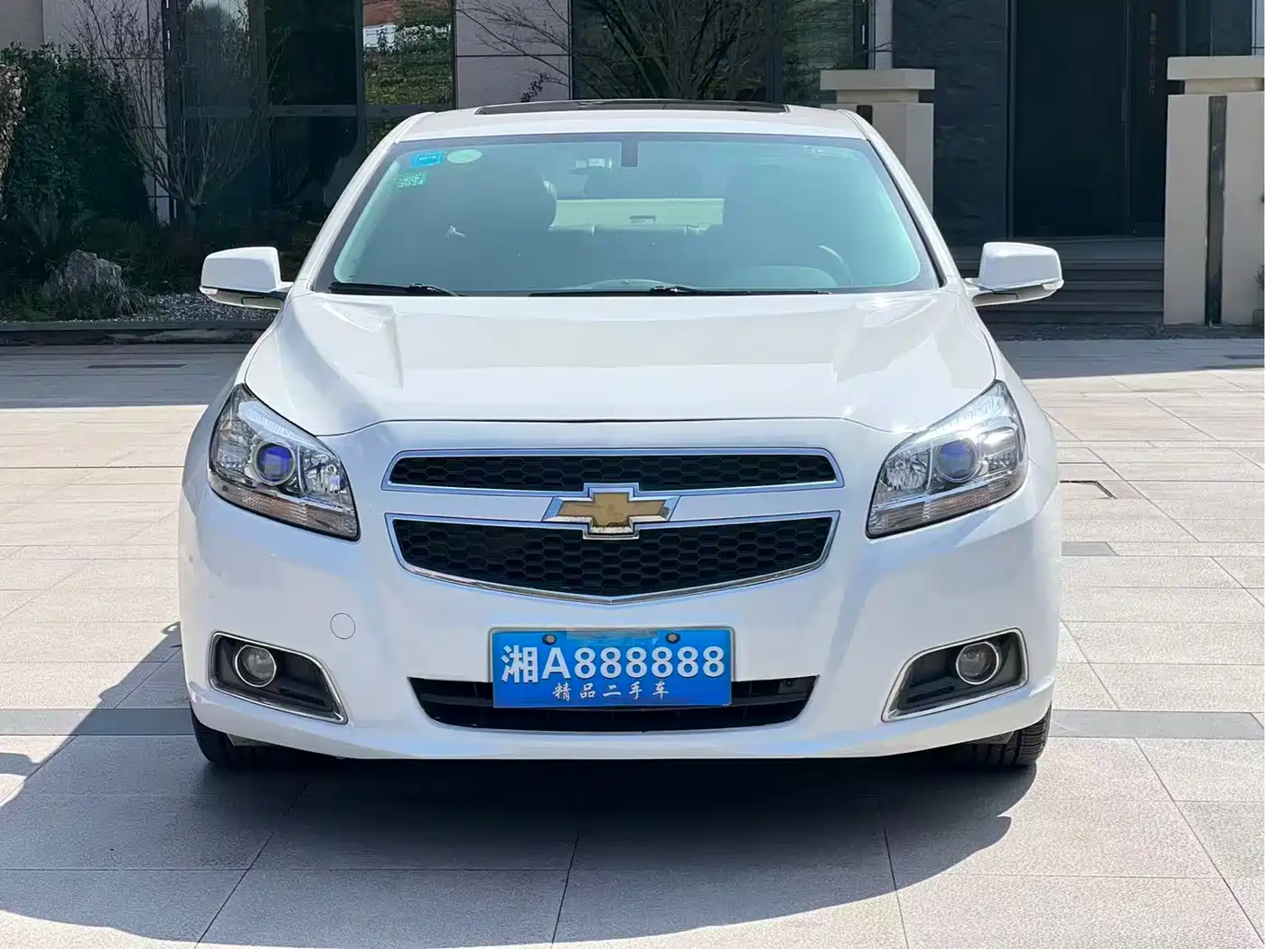 Chevrolet Malibu 2013 2.0L Automatic Luxury Edition фото 2
