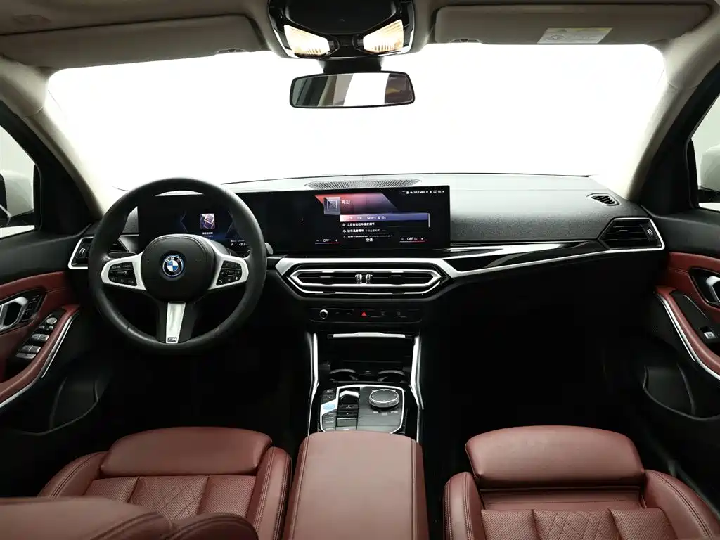 BMW i3 2022 eDrive 35 L фото 15