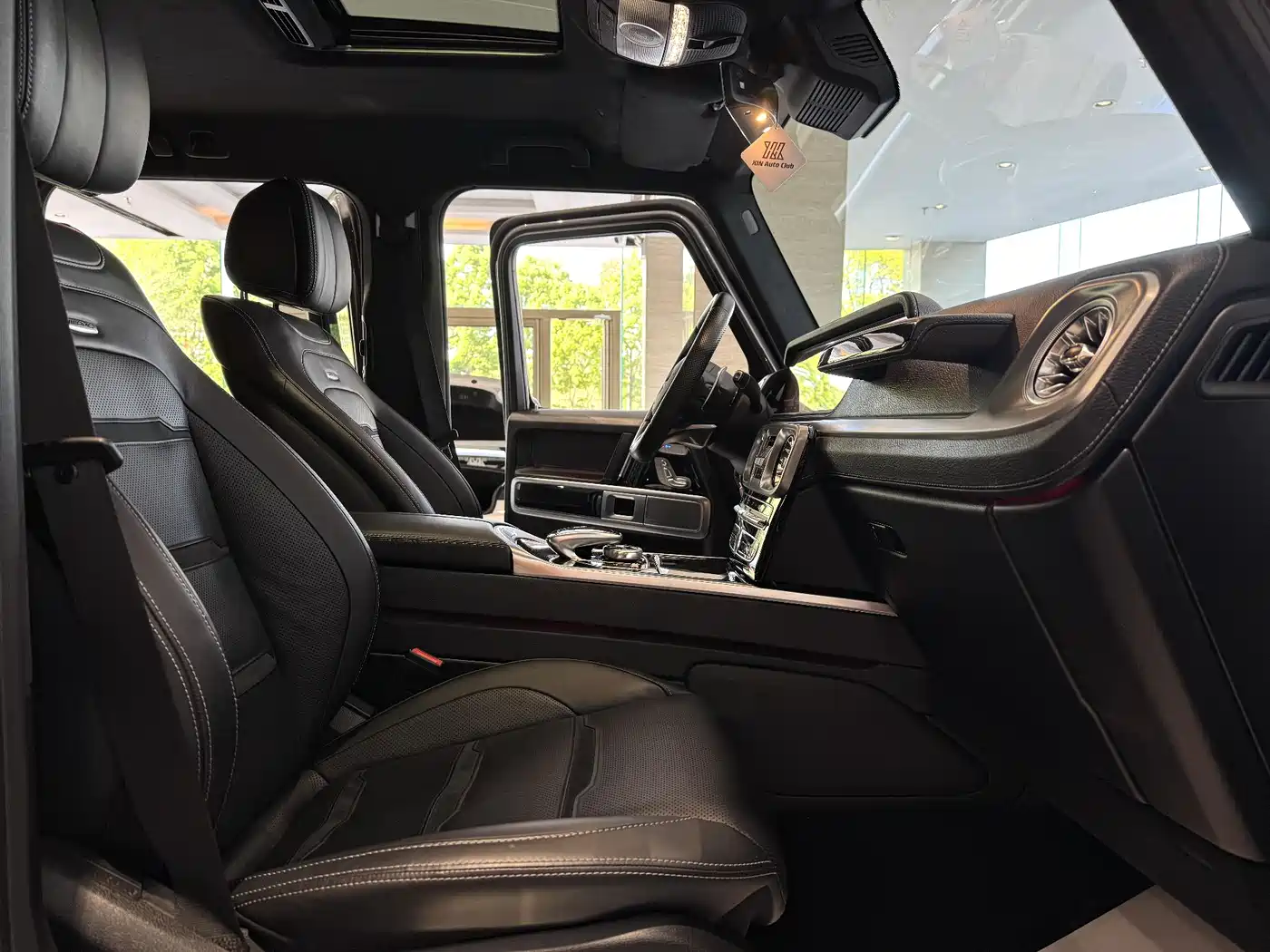 Mercedes-Benz G-Class AMG 2022 AMG G 63 фото 9