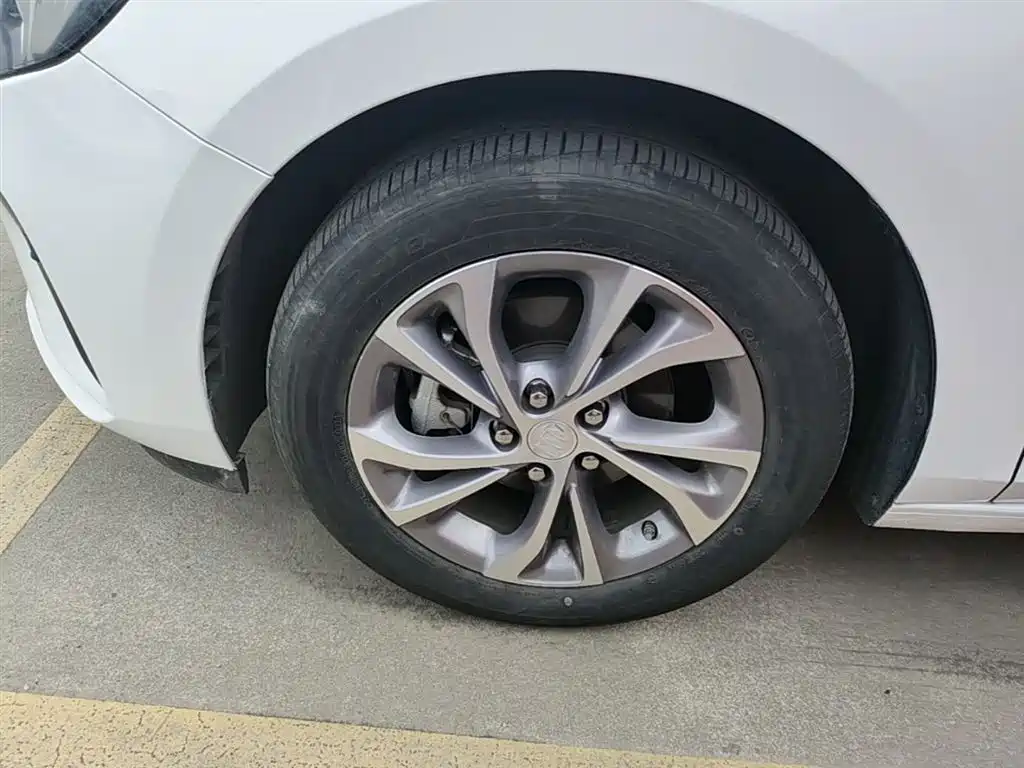 Buick Verano 2023 Pro Joy Edition фото 23