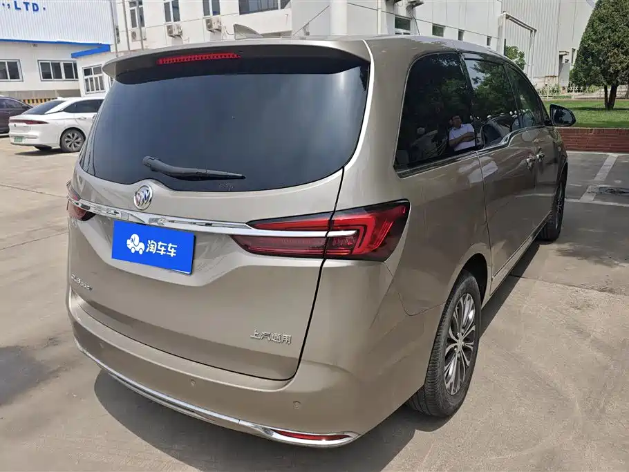 Buick GL8 2022 Land Business Class 652T Luxury фото 3