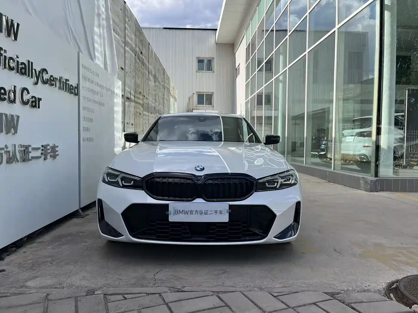 BMW 3-SERIES
