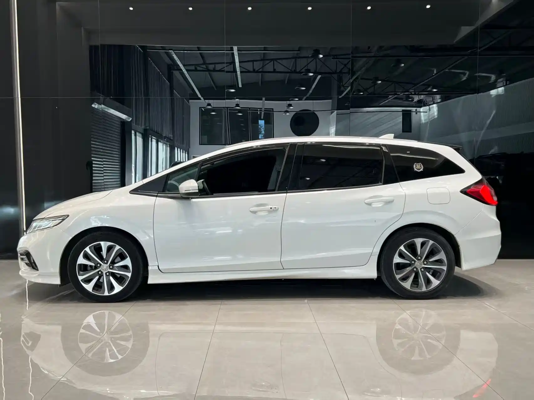 صورة 5 - Honda Jade