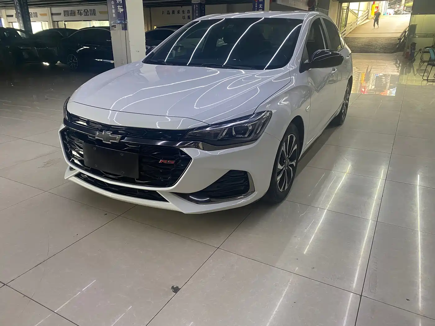 Chevrolet Monza 2022 Mild Hybrid RS 330T Automatic Comfort Edition фото 2