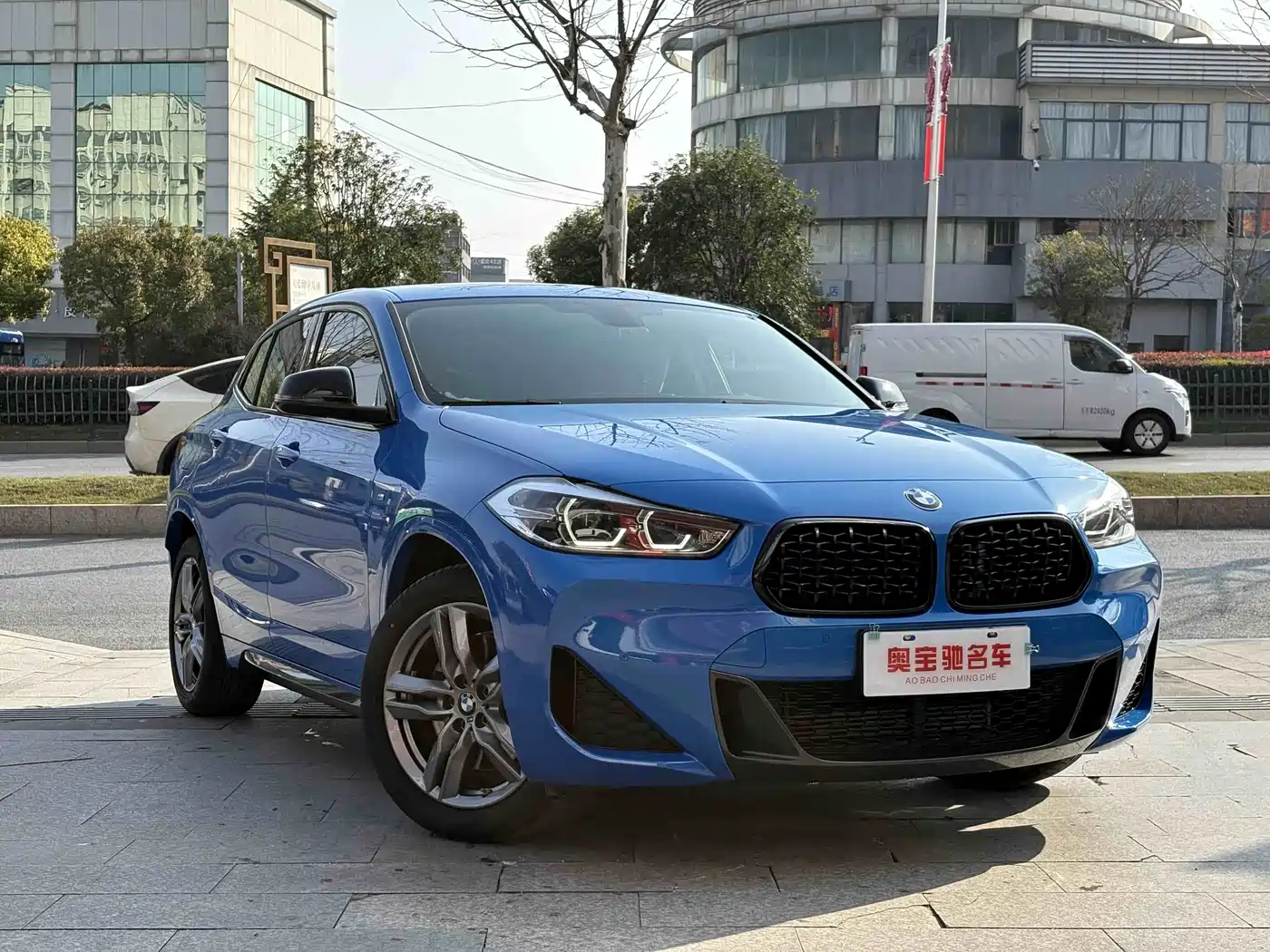 BMW X2 2023 sDrive25i M Sport Shadow Edition фото 3