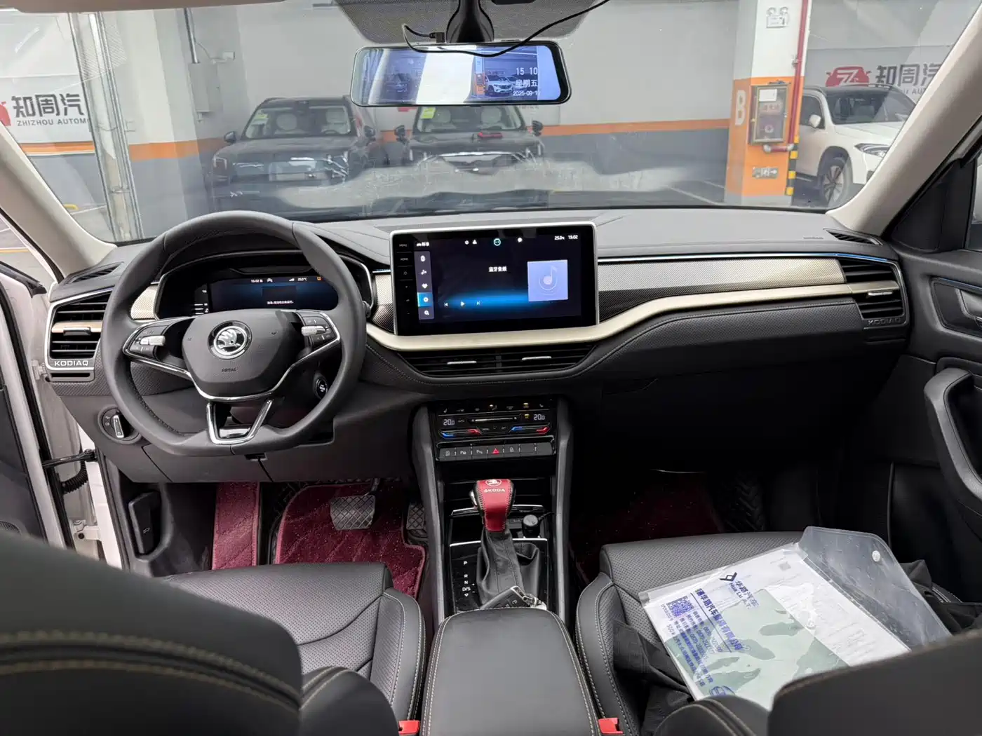 Škoda Kodiaq 2022 TSI330 7-Seater FWD Luxury Edition фото 9