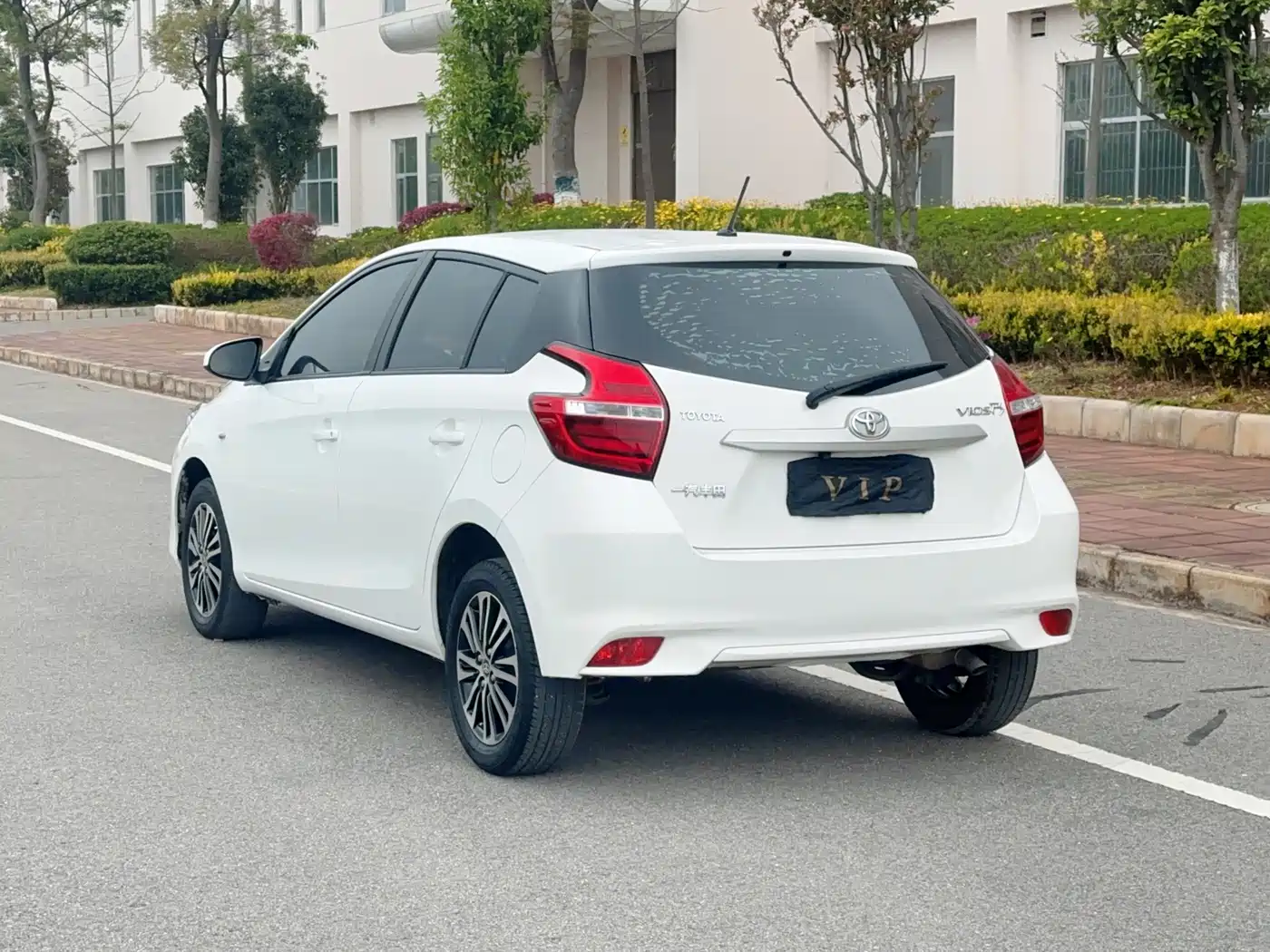 Toyota Vios FS 2019 1.5L CVT Fengchi Edition фото 6