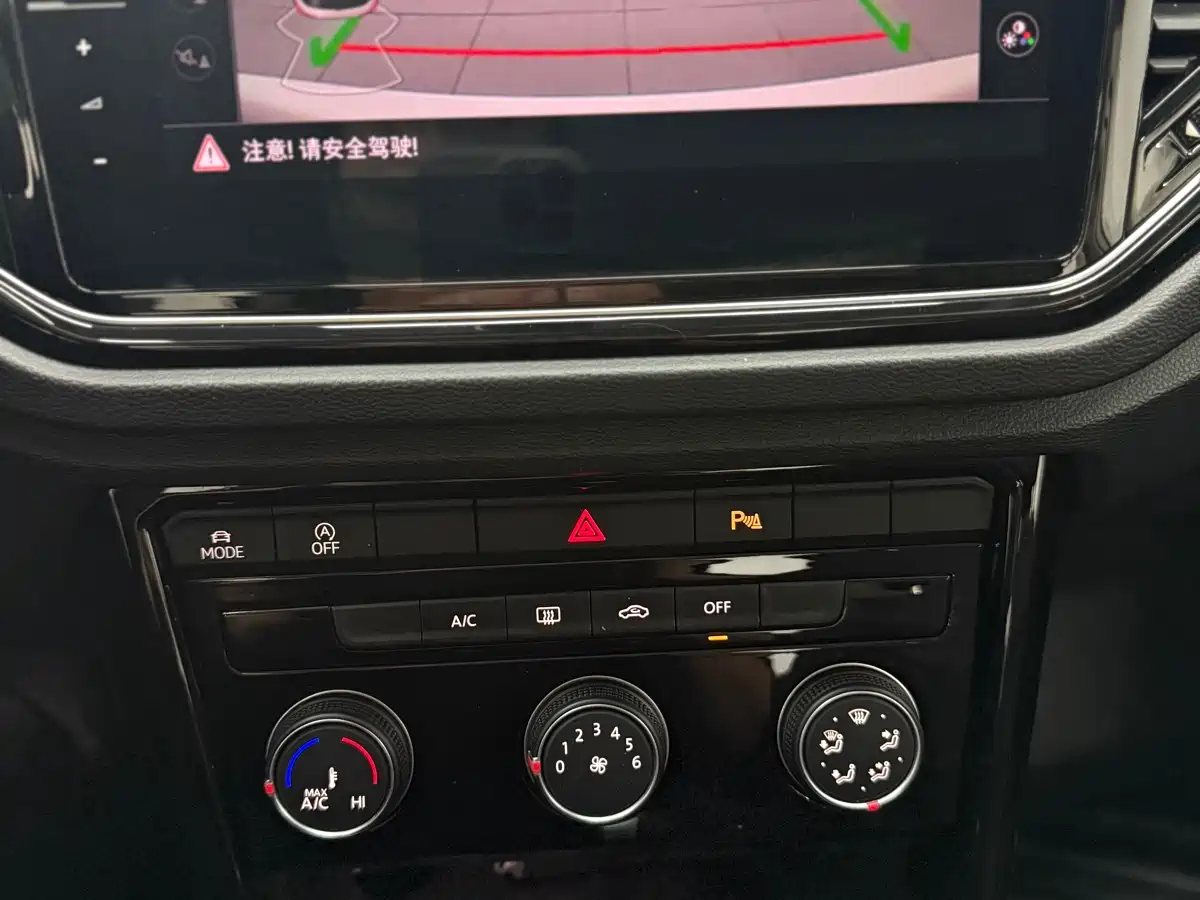 Volkswagen T-ROC 2022 280TSI DSG 2WD Comfort PLUS фото 14
